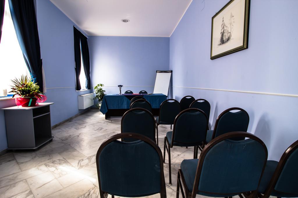 Miramare Hotel Катания Екстериор снимка