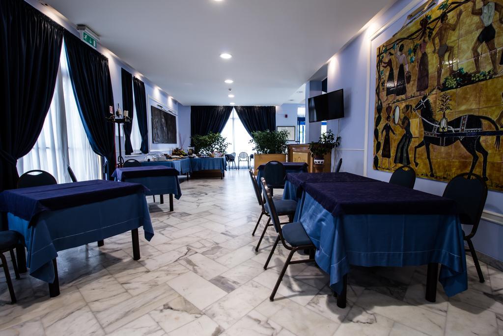 Miramare Hotel Катания Екстериор снимка
