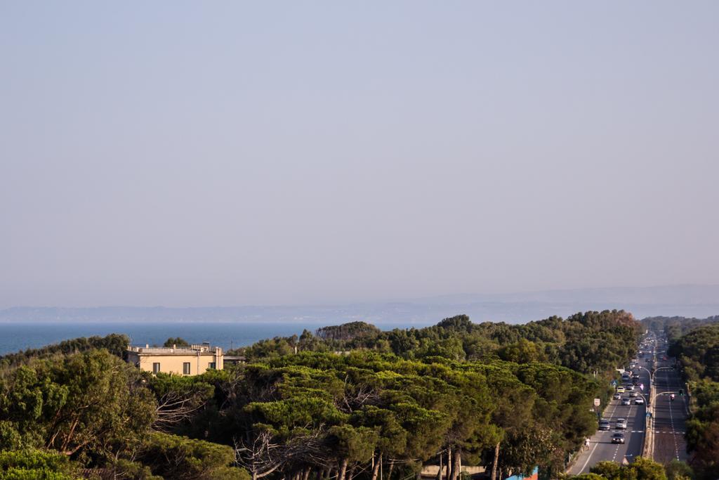 Miramare Hotel Катания Екстериор снимка